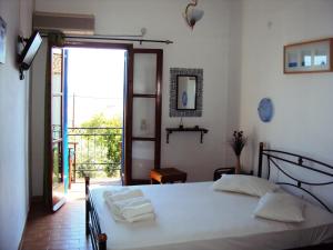 Villa Orizontes Spetses Greece