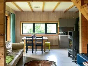 CHATA POD CZEŚNIĄ - Mokre