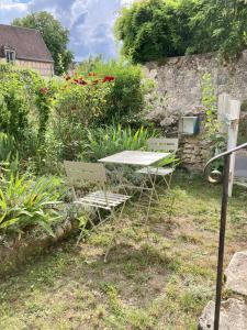 Appartements Logis « Henriette » • Maison du XVe siecle : photos des chambres