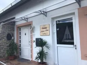 Pension MonaLisa - 贝尔恩卡斯特尔-库斯