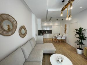 SEABREEZE Lungomare Vlore