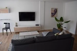 Nuevo apartamento céntrico junto al mar - Vilagarcia