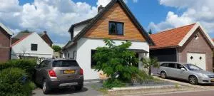 多姆哈德住宿加早餐酒店 - Kerkdriel