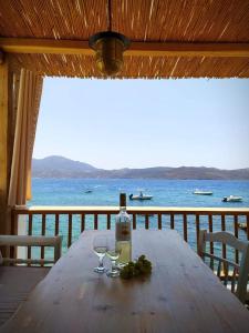 Capetan Nikolas-boat house