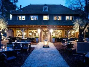 Hotel & Restaurant Meneer Van Eijck - بوكستيل