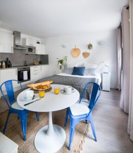 Appartements - Le Logis Versaillais : photos des chambres