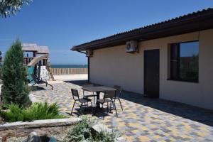 One-Bedroom Apartment room in Del' Mare