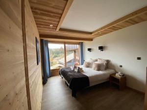 Chalets Chalet Azalee, Montriond, Morzine, Avoriaz : photos des chambres