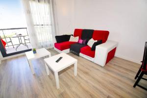 New apartment with AC near the beach