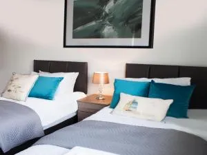 East Midland House FREE Private Parking Fast WiFi Smart TV with Garden - Titchmarsh