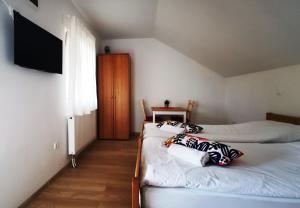 Vila Julija - Apartment & rooms