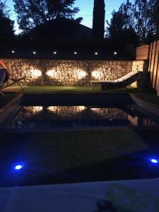 Villa au pied du Ventoux - Ubytování bez kategorie ve městě Mormoiron