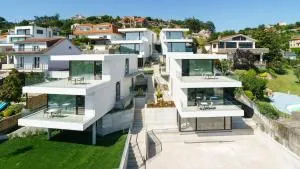 Acíes Apartamentos Turísticos - بايونا