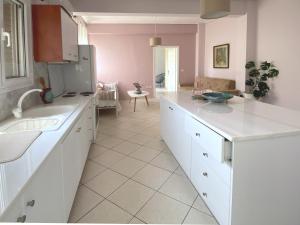 Sea Breeze Kalamata Beach Condo