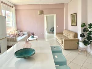 Sea Breeze Kalamata Beach Condo