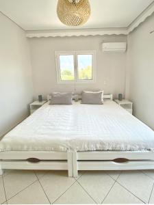 Sea Breeze Kalamata Beach Condo