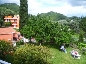 Studio with Garden View (2 Adults)