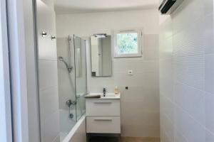 Appartements Bel appartement dans villa a la campagne proche d’Ajaccio : photos des chambres