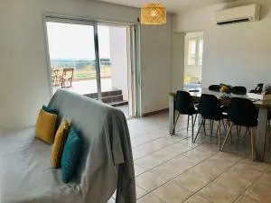 Bel appartement dans villa à la campagne proche d’Ajaccio - Carcopino