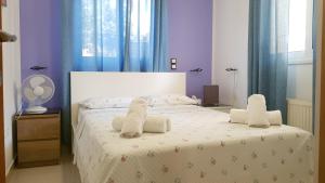 Renovated lovely apartment near airport & sea