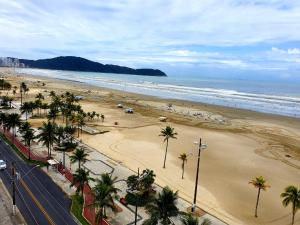 Apartamento de frente para o mar Praia Grande SP