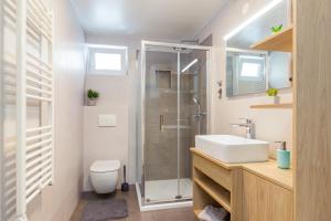 Tino apartment with free parking