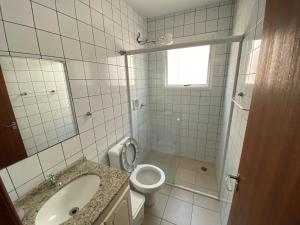 AP COM PISCINA, CHURRASQUEIRAS, AR CONDICIONADO, até 08 adultos