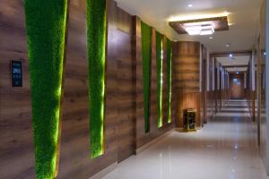 Viceroy Residency Manor