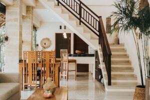 THE SUNNY LANE CANGGU