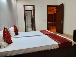 Manor Inn Suites Super Deluxe Room