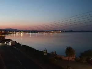 Seafront Apartment - Widows Row