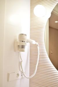 Twin Room with Pool View  room in Ambassador Playa I