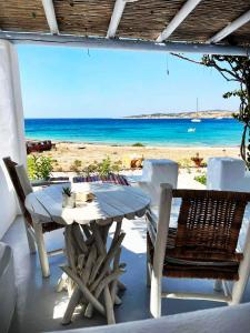 Palio Karnagio Παλιό Καρνάγιο