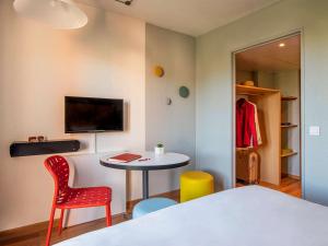 Hotels ibis Hyeres Centre : photos des chambres