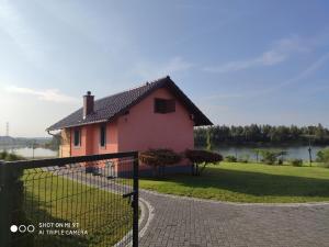 Willa Różowy Domek