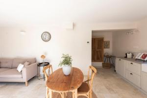 Appartements La Petite Ruche, 1 bedroom Gite in the Luberon : photos des chambres