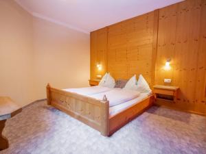 Apartment Conny-1 by Interhome