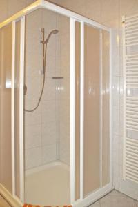 Apartment Haupthaus Schönblick - SVH118 by Interhome