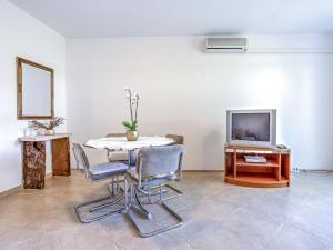 Apartment File-6 by Interhome