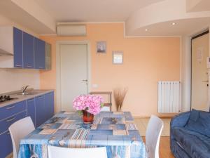 Apartment Oscar by Interhome