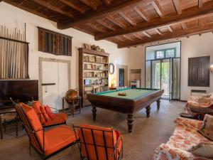 Villa San Leolino by Interhome