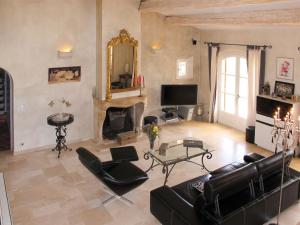 Maisons de vacances Holiday Home Le Mas de la Roche - LML120 by Interhome : photos des chambres