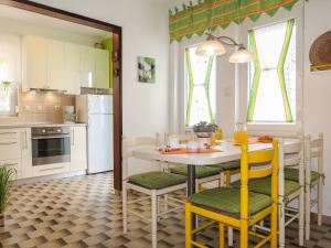 Apartment Rea by Interhome
