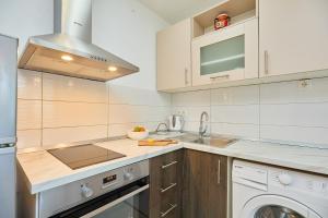 Apartment D&L 