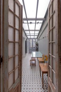 Elegant Seaview Apartment