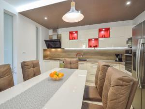 Apartment Mornar-5 by Interhome