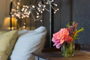 Romantic Gite nr St Emilion with Private Pool and Views to Die For