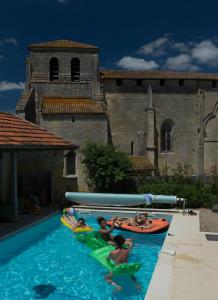 Maisons de vacances Romantic Gite nr St Emilion with Private Pool and Views to Die For : photos des chambres