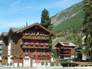 Appartementhaus Crystal - Randa