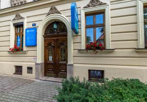 Beautiful Cracow Apartments by Cozyplace
